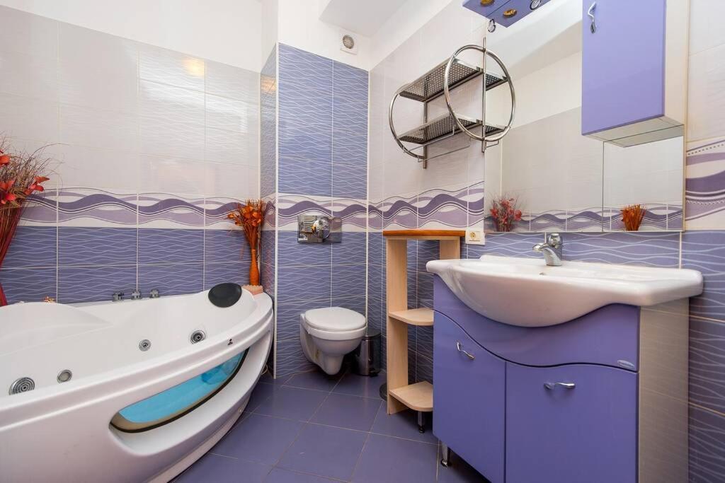 Relaxing Spa Apartment Арад Экстерьер фото